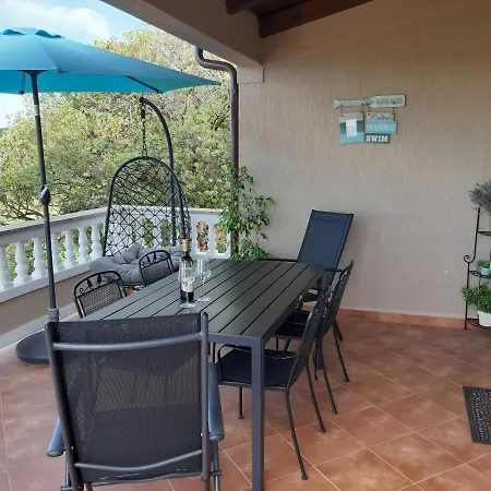 Apartment Holiday Apartment Nera *